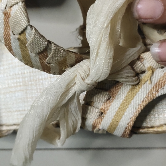 Clearance sale - Beautiful stylish comfortable wages - Picture 6 of 7